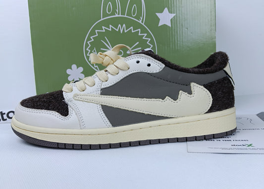 AIR JORDAN 1 X TRAVIS SCOTT X LABUBU